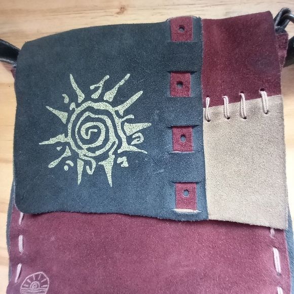 Tribu Small Crossbody Messenger Bag - Picture 2 of 7